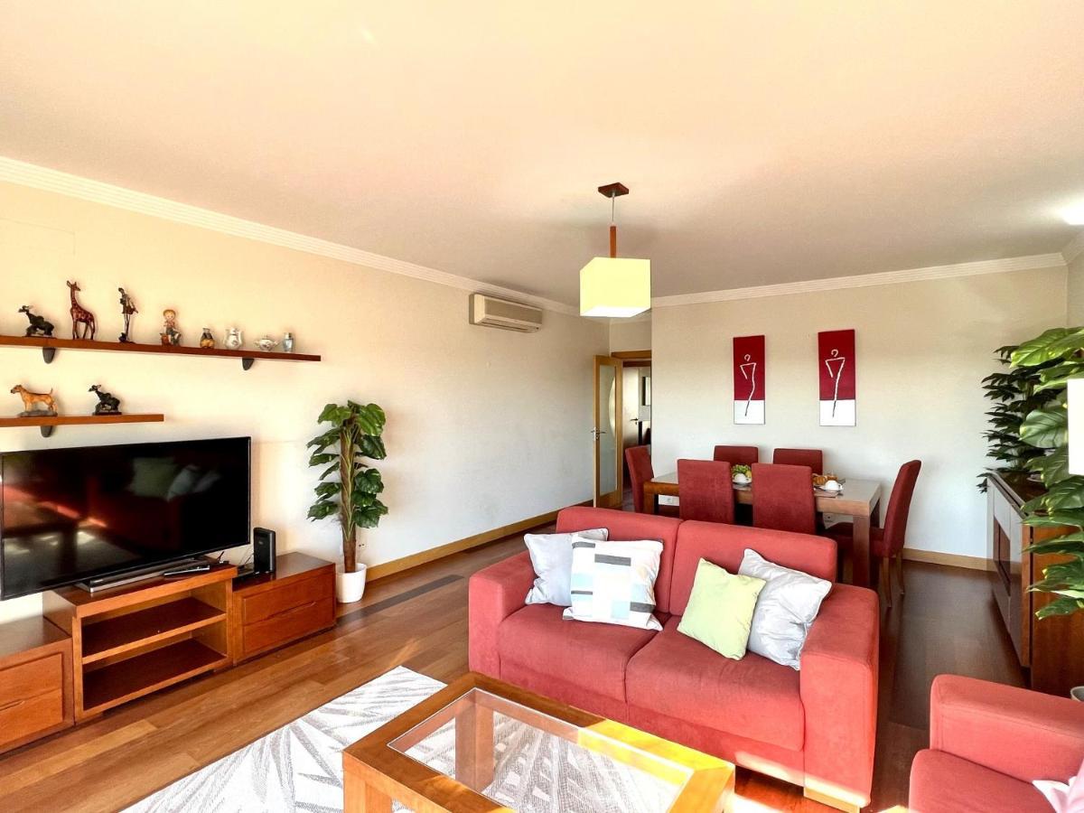 Modern 3 With Pool By Homing Appartement Albufeira